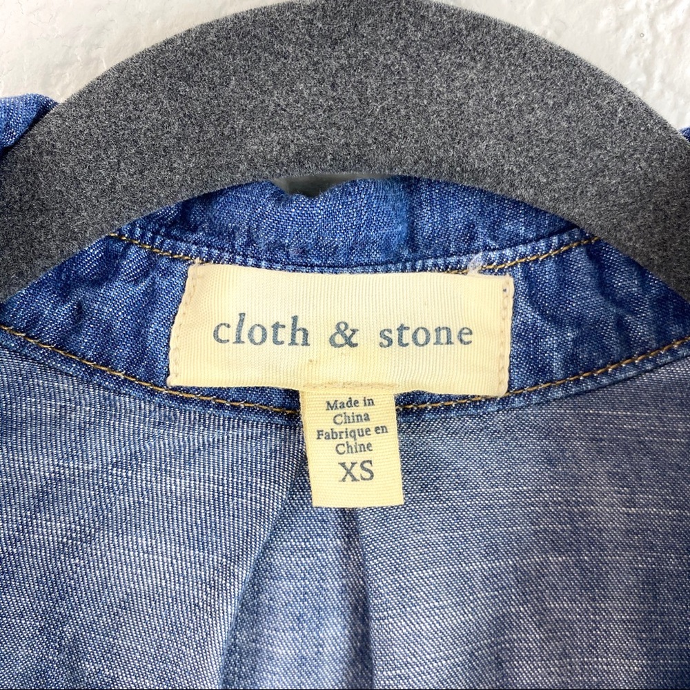 Cloth & Stone Chambray Denim Fringe Hem Shirt XS - Picture 6 of 7